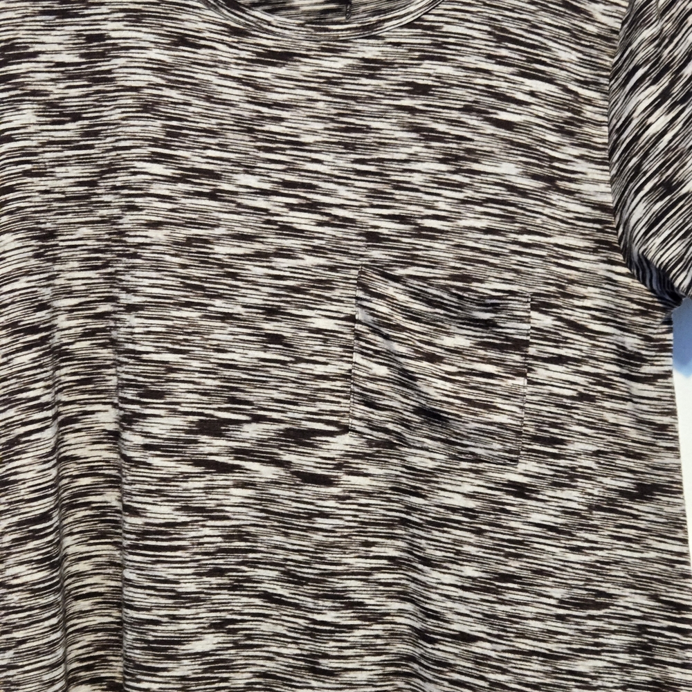 LuLaRoe Carly T-Shirt‎ Dress - Picture 4 of 7